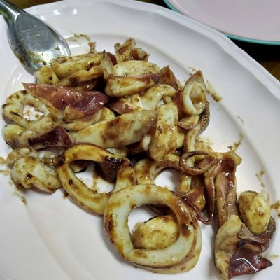 Stir Fried Squid With Shrimp Paste