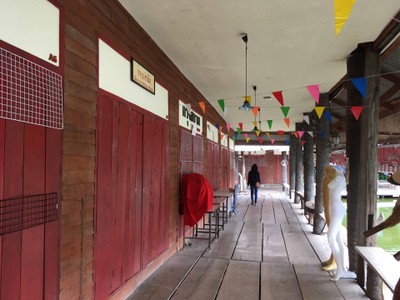 ตลาดน้ำหัวหินสามพันนาม