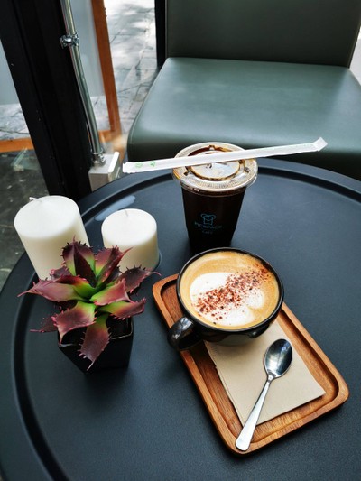 อาหาร หรือ เครื่องดื่ม