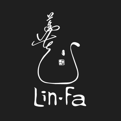 ทีมงานร้านหลินฟ้า