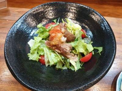 โอมากาเซะ (สลัดเนื้อเปื้อย)