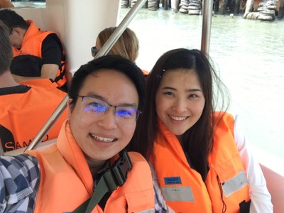 บนเรือเร็ว 10 นาทีถึง