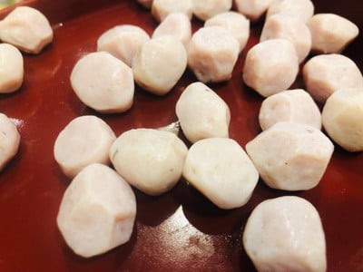 ลูกชิ้นปลาปากน้ำโพ