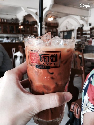 ชาเย็นคือรสชาติเข้มข้น อร่อยมาก