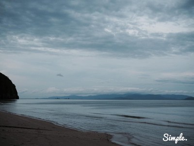 ทะเลหน้าร้านยามเย็น