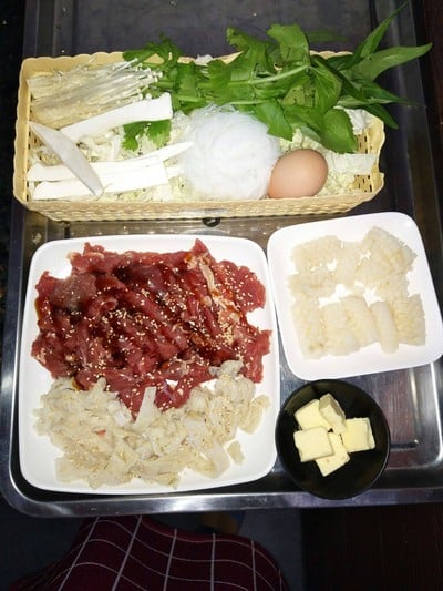 ติดลมหมูกระทะจรัญ52 ร้านริมกำแพง จรัญ52 ย้ายมาตลาดอินดี้