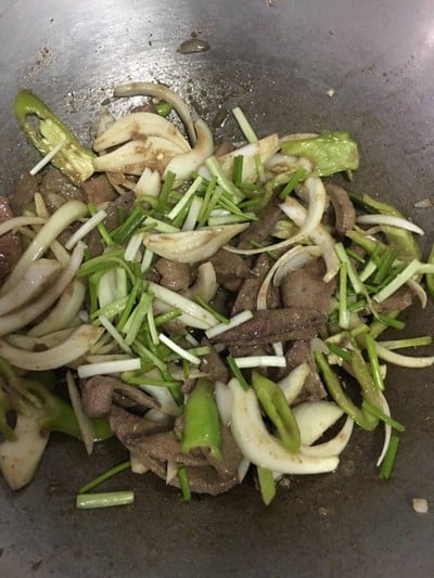 how to cook “ผัดพริกอ่อนตับหมู"