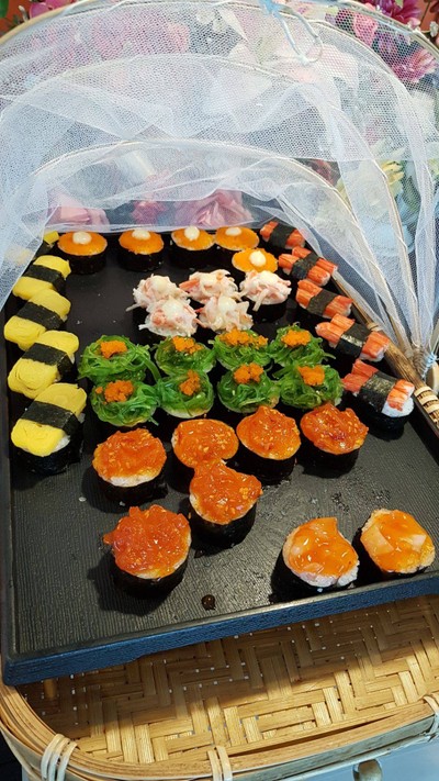 อาหาร หรือ เครื่องดื่ม