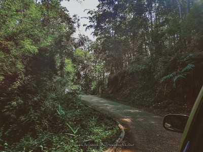 เส้นทางขึ้นไป โลหะปราสาท พระธาตุศรีเมืองปง