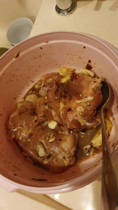 วิธีทำ ไก่อบปลาร้า(แซ่บ)