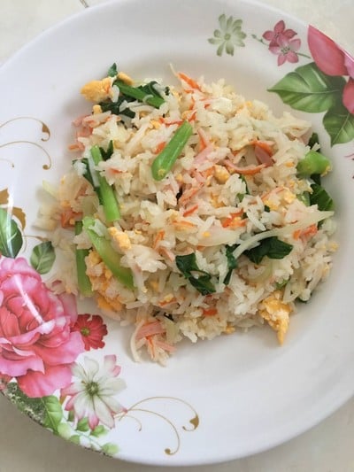 ข้าวผัดไข่ปูอัด