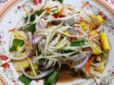 ยำกุ้งสด