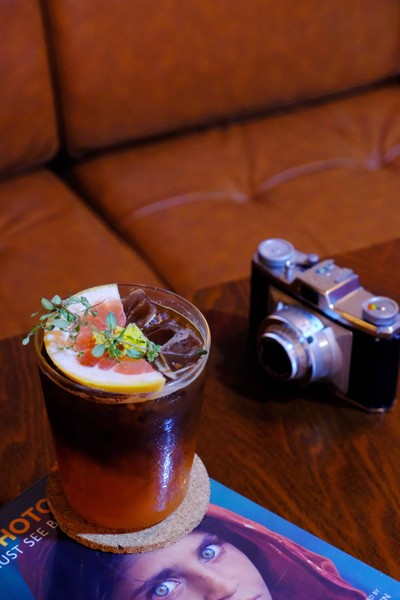 Analox Film Cafe (อะนาล็อก ฟิล์ม คาเฟ่) Analox Film Cafe (อะนาล็อก ฟิล์ม คาเฟ่)