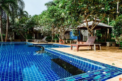 Seashell Village Resort