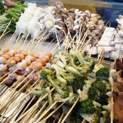 อาหาร หรือ เครื่องดื่ม