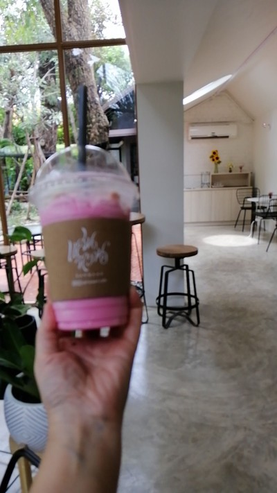 นมเย็นปั่น+ไอศครีมวนิลา