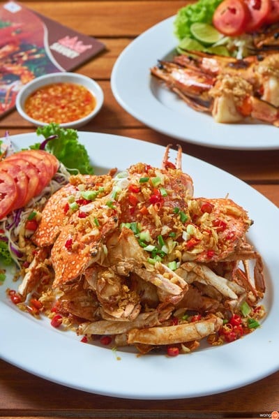 เสวย ป่าตอง