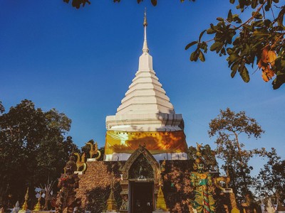 องค์เจดีย์พระธาตุดอยนก