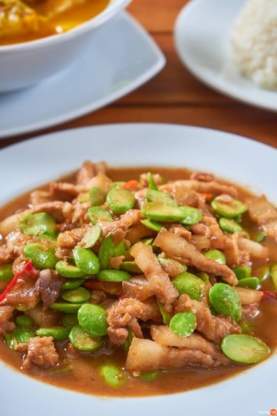 เสวย ป่าตอง