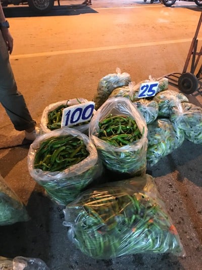 เมืองเชียงใหม่ 
ตลาาดเช้าตรู่ มีอะไรมากกว่าที่คิด