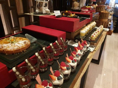 ขนม