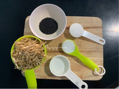 วิธีทำ ปลาฉิ้งฉ้างทอดเคลือบงาดำ วิธีทำ ปลาฉิ้งฉ้างทอดเคลือบงาดำ