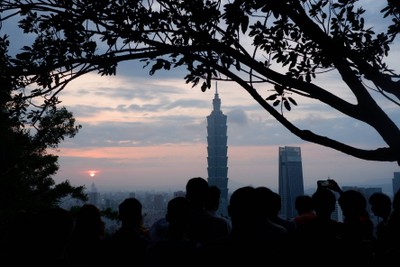 คนเยอะมากๆ เลย ด้านบน