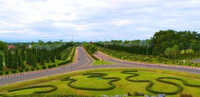 Royal Park Rajapruck In Rainy Season ^^