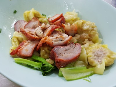 เกี๊ยวแห้ง พิเศษ