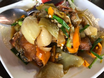 ปลาช่อนผัดฉ่า