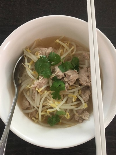 วิธีทำ เส้นเล็กน้ำหมูสับ Low Iodine