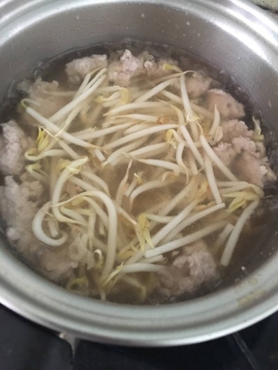 วิธีทำ เส้นเล็กน้ำหมูสับ Low Iodine