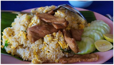กินทุกอย่างกับข้าวผัดหมูจ้า