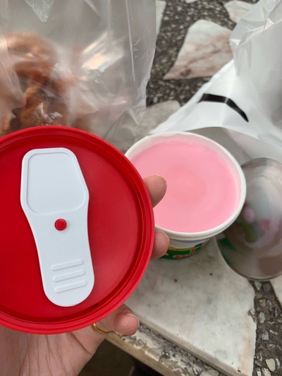 ไอศรีมรสสตอเบอรี