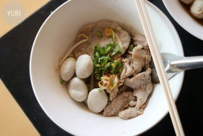 เส้นเล็กแห้ง