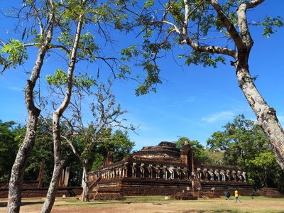 เที่ยวกำแพงเพชร เมืองรองที่ไม่ใช่แค่ทางผ่าน