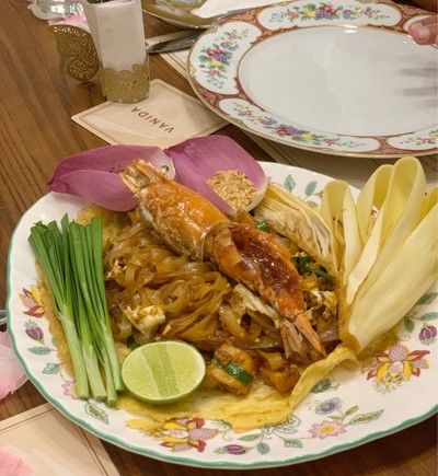 ผัดไทบ้านวนิดา