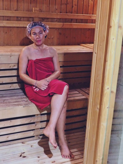 อาบน้ำล้างตัวแล้วซาวน่า ก่อนจะนวด