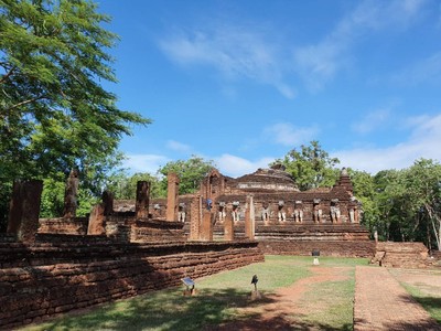เที่ยวกำแพงเพชร เมืองรองที่ไม่ใช่แค่ทางผ่าน