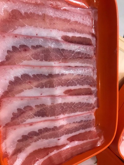 สันคอหมูสไลค์