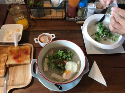 เฝ่อ กับ ข้าวต้ม