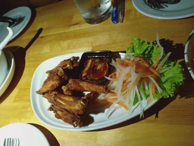 ปีกไก่ทอด