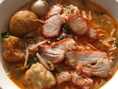บะหมี่เเห้งโคตรเครื่อง