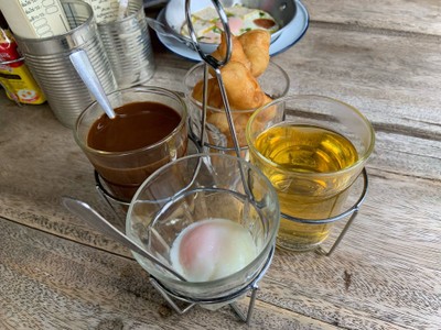 สี่พวงชาร์ก่ะแฟร์