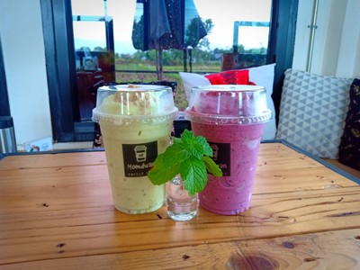 อาหาร หรือ เครื่องดื่ม