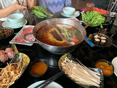 เหยี่ยน สุกี้หม้อไฟจีน สาขาศรีภวนารถ