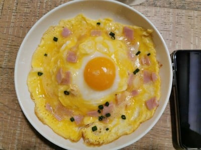 ข้าวไข่ข้น