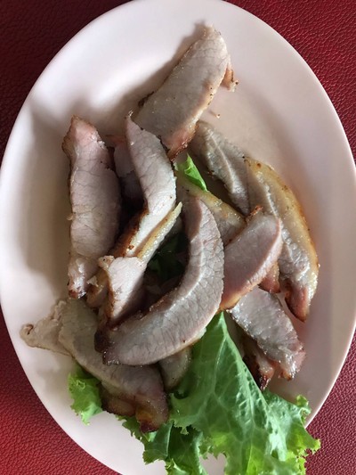คอหมูย่าง