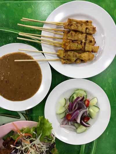 หมูสะเต๊ะ