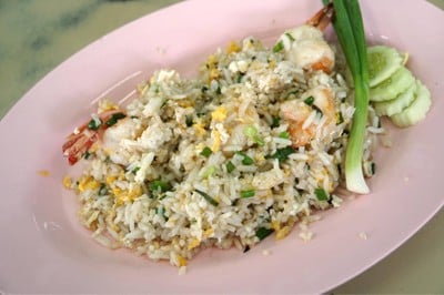 ห้องอาหารพูนเลิศ เหลาะงาทิ้น ห้าแยกพลับพลาไชย